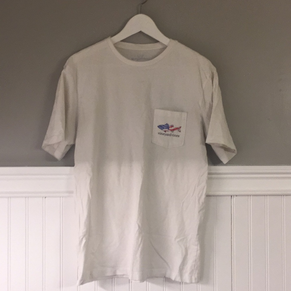 Small Vineyard Vines American Flag T-Shirt